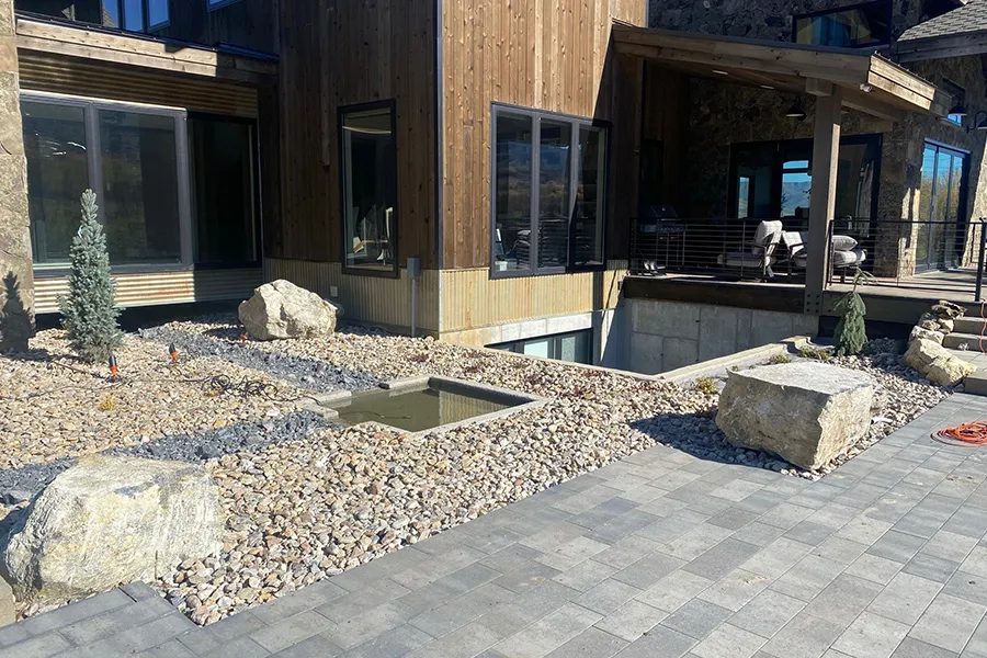 GPI-finished-landscape-on-a-very-beautiful-house